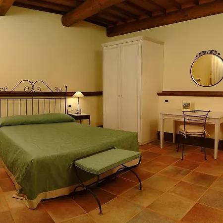Borgo Le Terre Del Casa Castalda