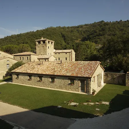 Borgo Le Terre Del 4* Casa Castalda