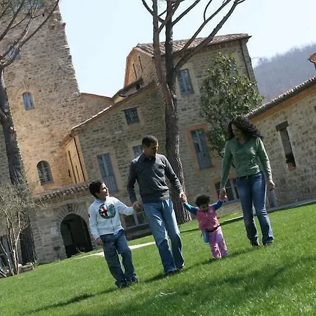 Borgo Le Terre Del Casa Castalda