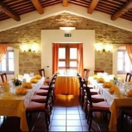 Szálloda Borgo Le Terre Del Casa Castalda