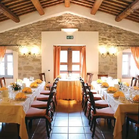 Borgo Le Terre Del Casa Castalda