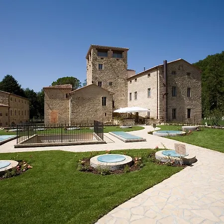 Borgo Le Terre Del 4* Casa Castalda